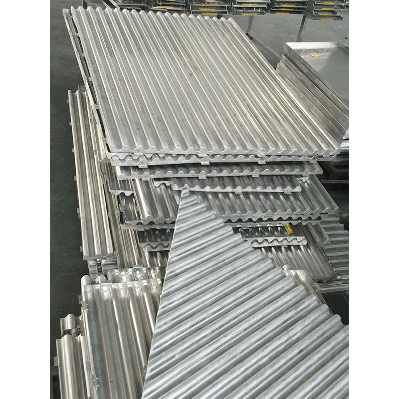 Corrugated Aluminum Plate