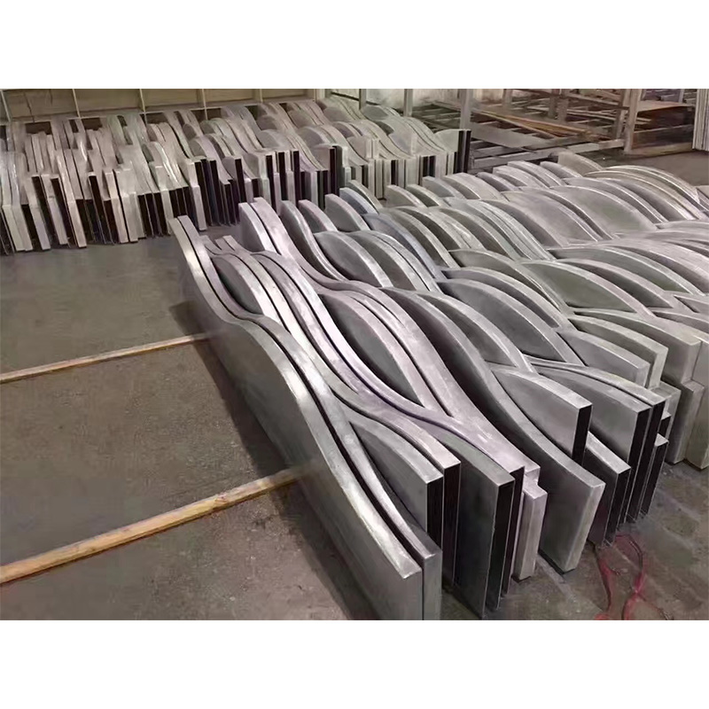 Special shaped aluminum square tube